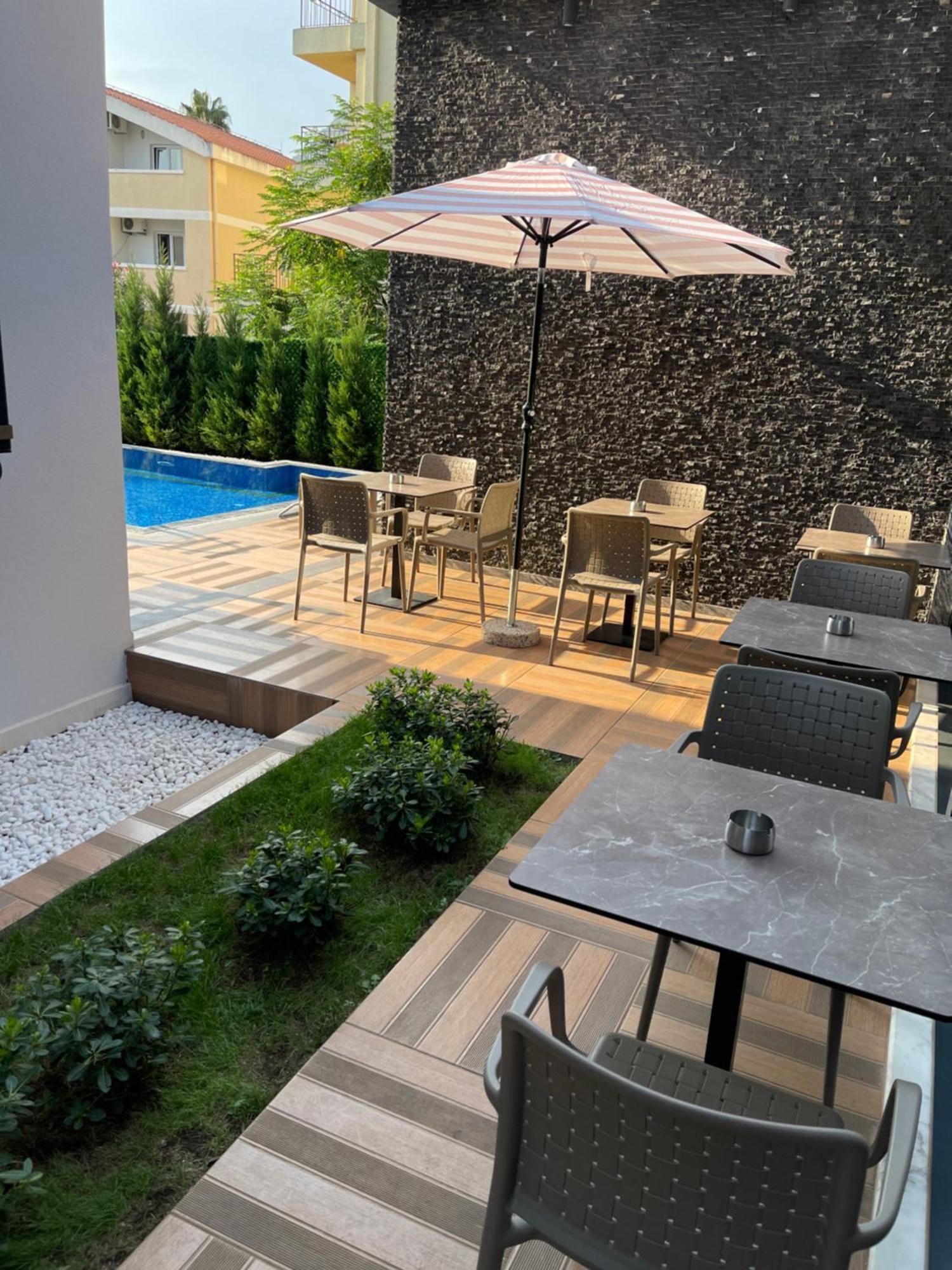 Viola Hotel Budva Exterior foto
